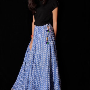 Indischer Handblock bedrucktes langes Rockkleid für Frauen, Blockprint-Rock, handbedrucktes Kleid, weißer Baumwolllanger Rock für Frauen