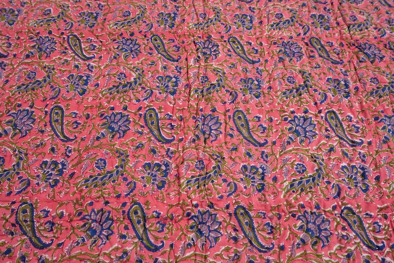 Indian Hand Block Print Quilt Quilted bedspreads Winter Quilts Jaipuri Razai Muslin Quilt Handmade Quilt Quilts for Sale Cotton Quilt