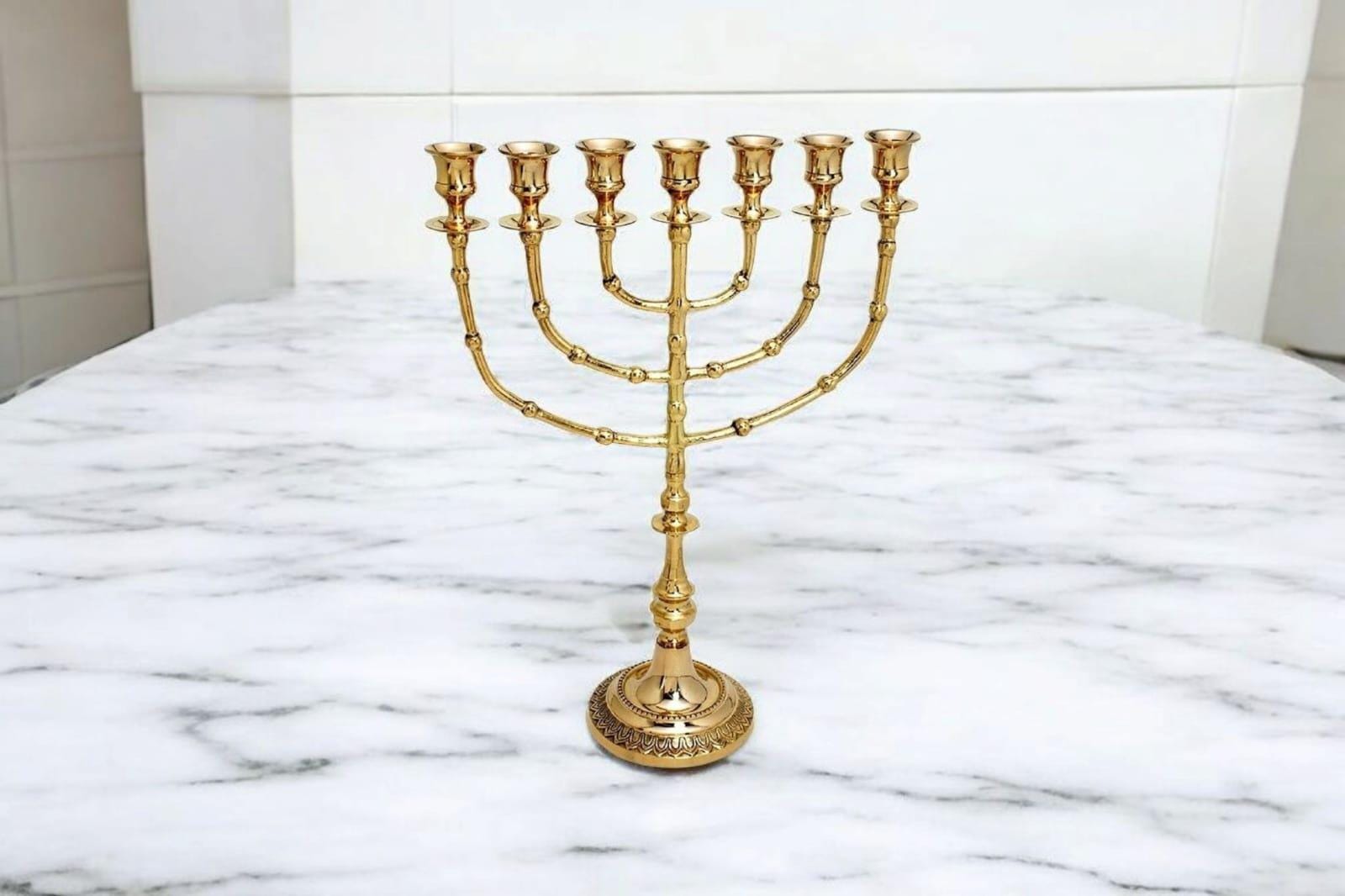 真鍮製の7枝の聖書寺院のレプリカのメノーラー、聖地の贈り物の