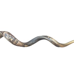 Hand geschnitzte Kudu Shofar 135 cm - Jerusalem Landschaft graviert Antilopen Horn - Authentisches Jüdisches Ritual Instrument & Einzigartiges Jejuda Geschenk