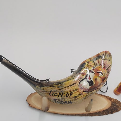Shofar Sale for Oil 13 Anointing Painted Rams Horn Lion Etsy