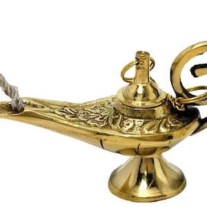 Enchanting Brass Aladdin Lamp - Unique Ethnic Handcrafted Decor Aladin oil lamp made of brass 13 cm (5 Inch)