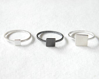 Anillo cuadrado de plata de ley: Anillo apilable geométrico minimalista