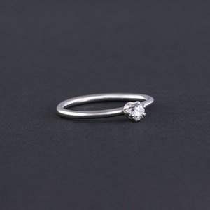 Zircon silver ring, Classic zircon ring, minimalist ring, solitaire zircon ring