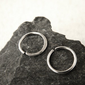 Sterling Silver Septum Ring: Hammered or Simple, Unisex Nose Jewelry