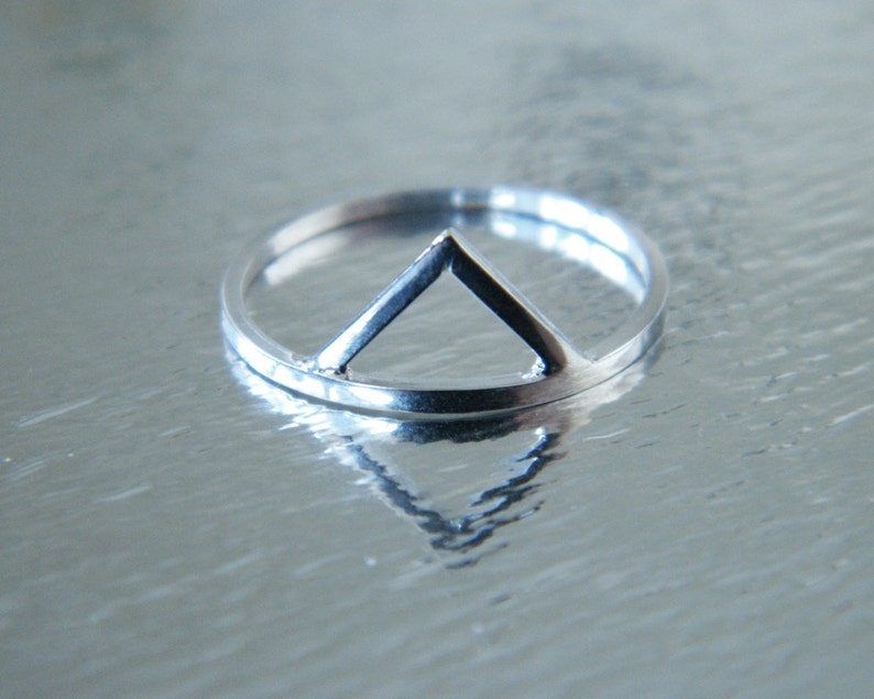 Triangle silver ring chevron silver ring geometric silver ring. minimalist silver ring