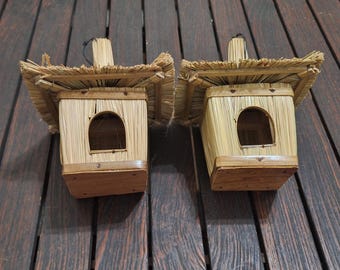 2 x square Seagrass & Bamboo Hanging Bird nest Box House Garden ornament