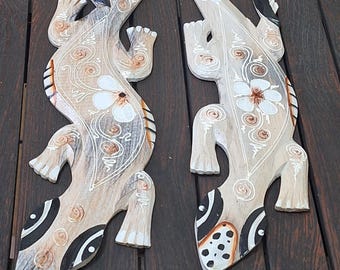 2 x 50cm carved wooden floral flower Gecko wall hanging ornaments decorations