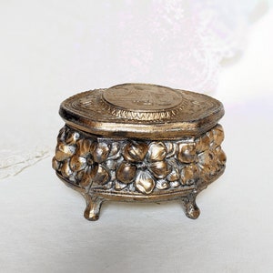 Vintage Deutsche Metall Box. KLEINE VINTAGE Art Deco BOX. Schmuckkästchen. Metallknopf Pillendose. Jugendstil Metalldose. Vintage Schnupftabakdose.