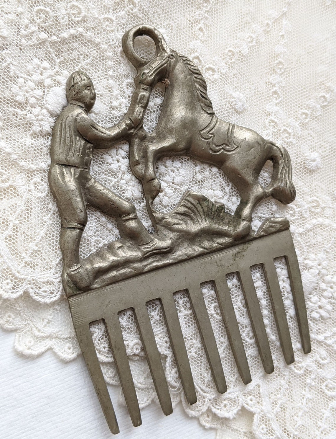Vintage Metal Horse Comb. Horse and Jockey Wall Hanging Comb. Etsy Israel