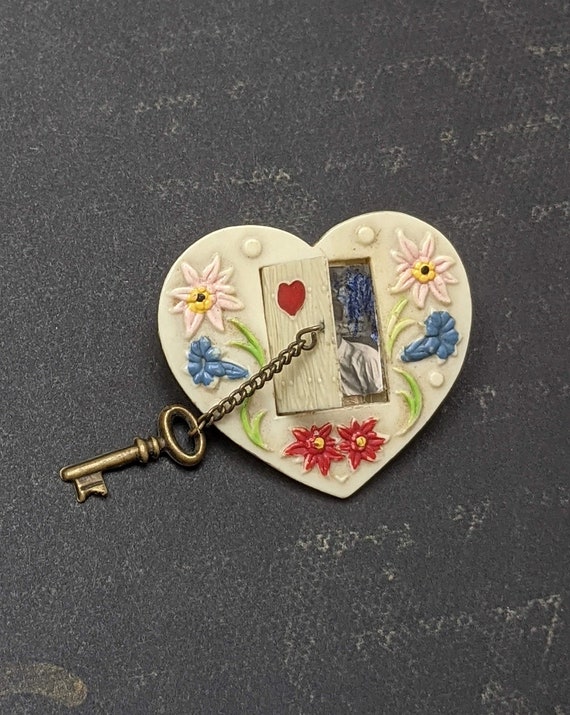 Rare Vintage Locket Heart brooch. Locket Brooch. … - image 9