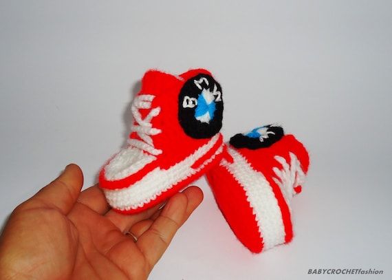 newborn baby converse