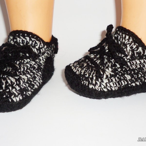 Crochet Baby Shoes, Yezzy 350 boost, Toddler shoes, Newborn baby booties, Crocet Baby, Crochet Boots, West Shoes, Sport Shoes, Yezzy shoes