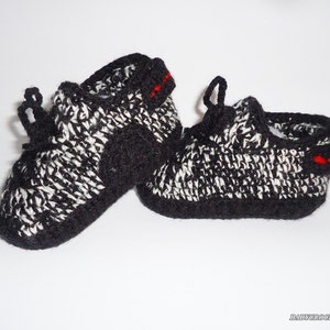 Crochet Baby Shoes, Yezzy 350 boost, Toddler shoes, Newborn baby booties, Crocet Baby, Crochet Boots, West Shoes, Sport Shoes, Yezzy shoes image 2