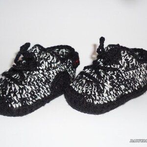 Crochet Baby Shoes, Yezzy 350 boost, Toddler shoes, Newborn baby booties, Crocet Baby, Crochet Boots, West Shoes, Sport Shoes, Yezzy shoes image 3