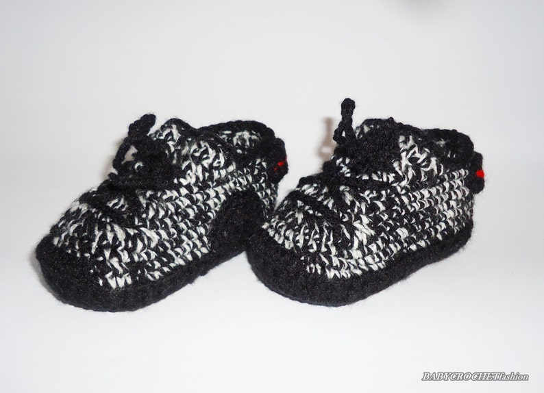 Crochet Baby Shoes, Yezzy 350 boost, Toddler shoes, Newborn baby booties, Crocet Baby, Crochet Boots, West Shoes, Sport Shoes, Yezzy shoes image 3