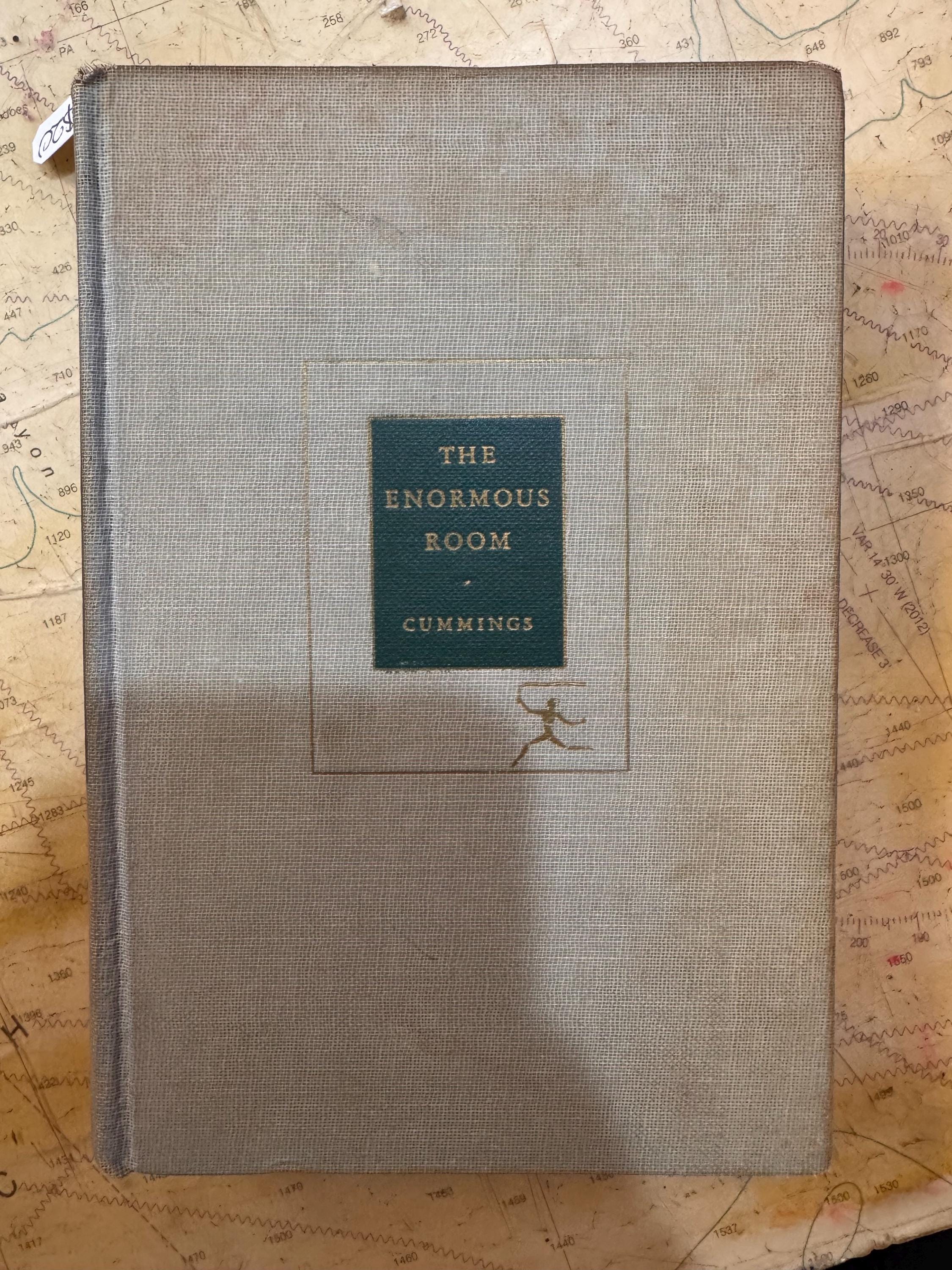 Vintage The Enormous Room hardcover book, classic literature, collectible edition, linen cloth cover, gift for readers