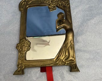 Espejo Art Nouveau Decó francés antiguo de bronce macizo "La Dama del Lago" (20x15 cm)