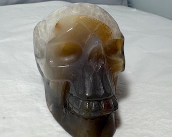 Agate Crystal Skull Sculpture, Gemstone Skull Decor, Healing Crystal Figurine, Unique Home Decor, Crystal Collector Gift