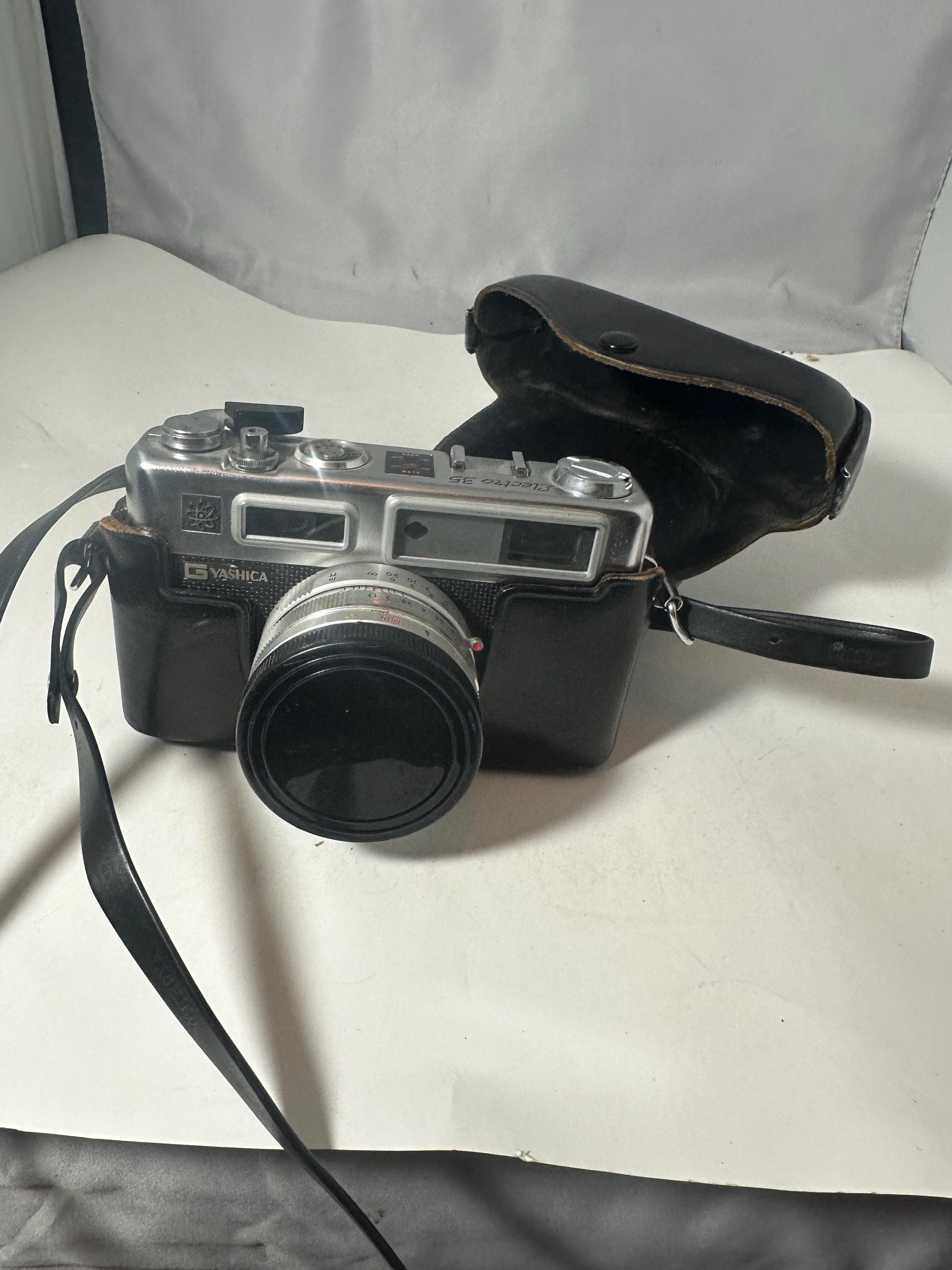 Yashica GS レンジファインダーカメラ カバー付き いいレンズ付いている！YASHICA Electro 35 レンジファインダー レンズ