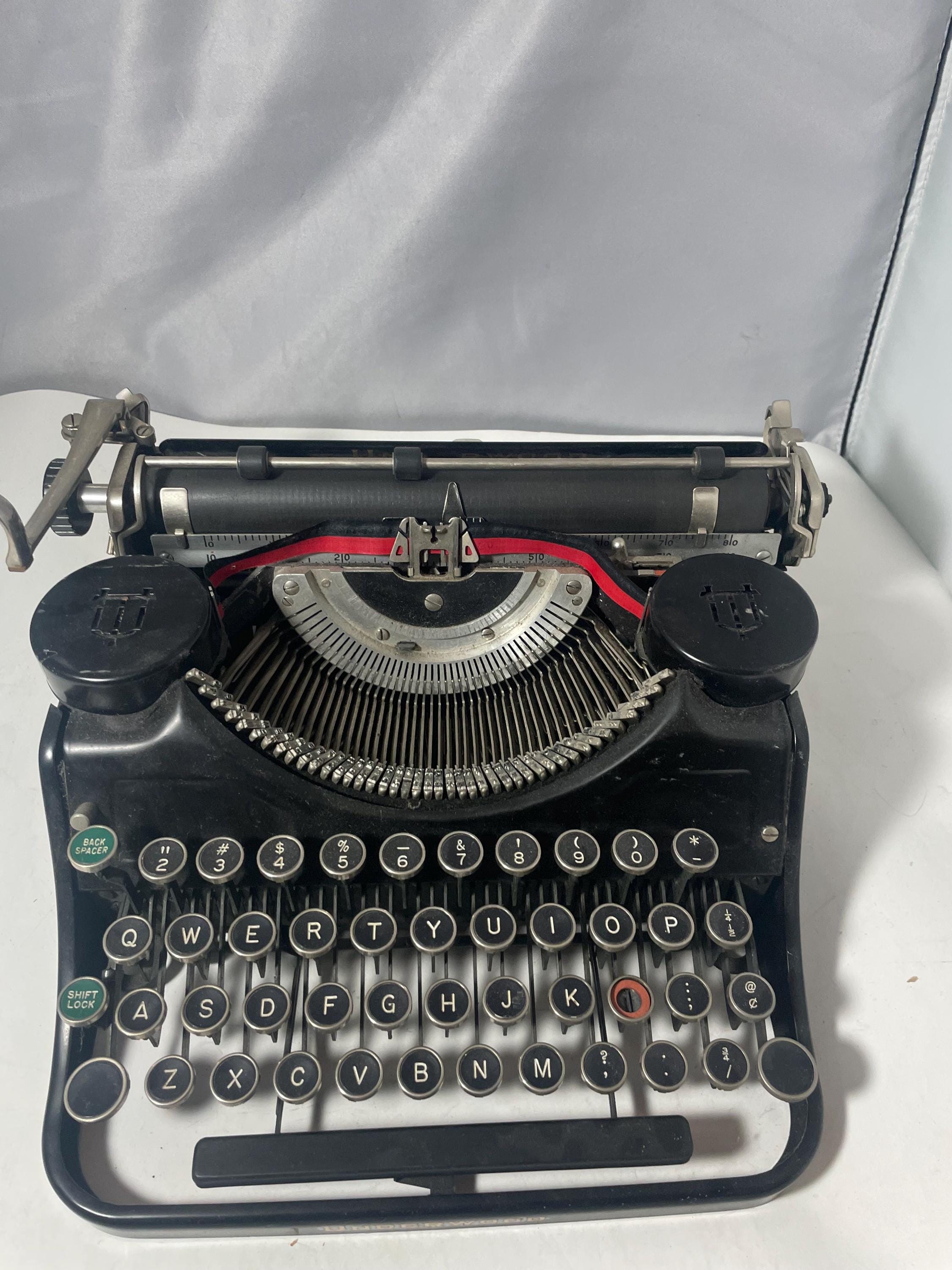 Underwood Typewriter - Etsy