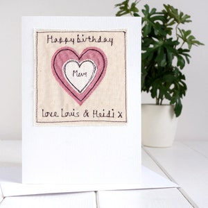 Tarjeta de corazón bordada personalizada para mamá, niñera, esposa, ella - Tarjeta de cumpleaños - Tarjeta del día de la madre - Tarjeta para futura mamá - Tarjeta de The Bump