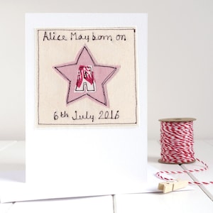 Personalisierte gestickte Anfangssternkarte für neues Baby, Mädchengeburtstag, Taufe, Taufe, Namenstag, Adoption - Baby-Namenskarte
