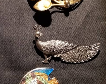 Vintage Brooch / Peacock Scarf Pin / Vintage Jewelry