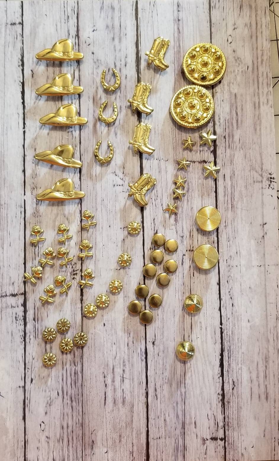 Gold Star Studs / Western Embellishments / 4 prong Studs / 55 Piece