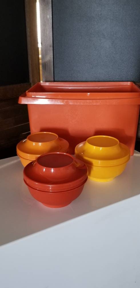 Vintage Serve and Seal Tupperware Bowl / Set Of 3 / RV / Camping