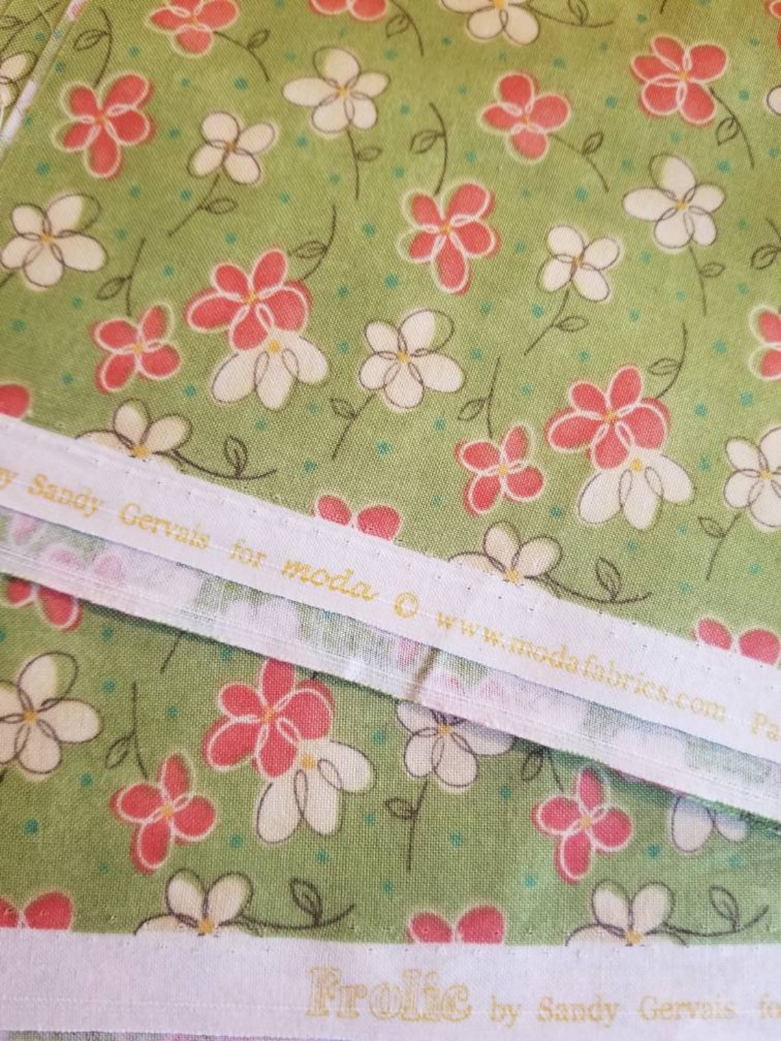 Frolic by Sandy Gervais for Moda #17519 Fat Quarter - Etsy