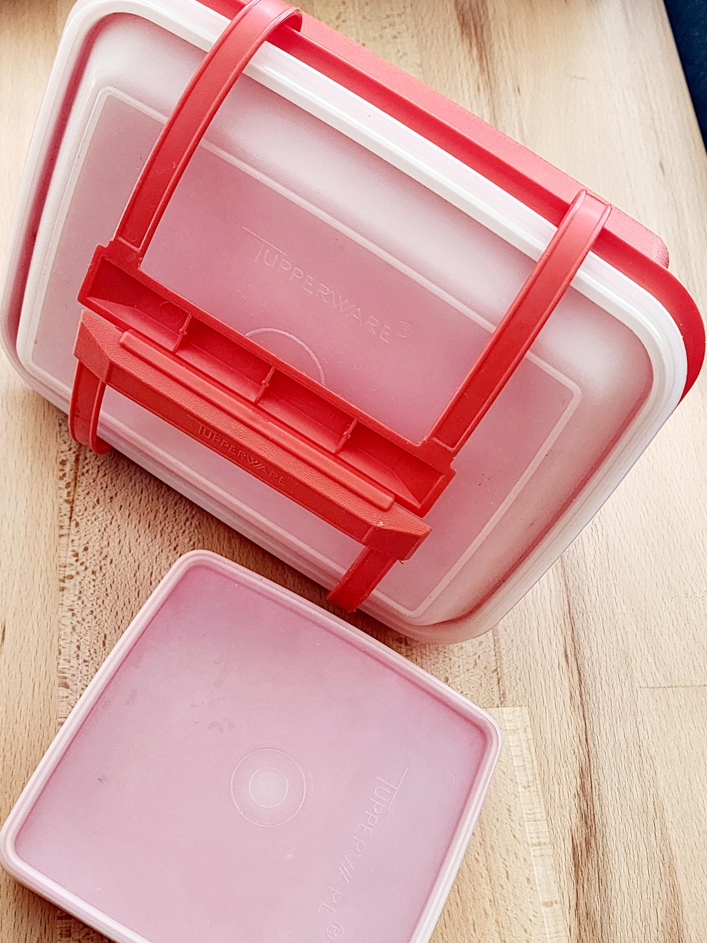 Red Tupperware Lunchbox / Toolbox / Sandwich Keeper - Etsy