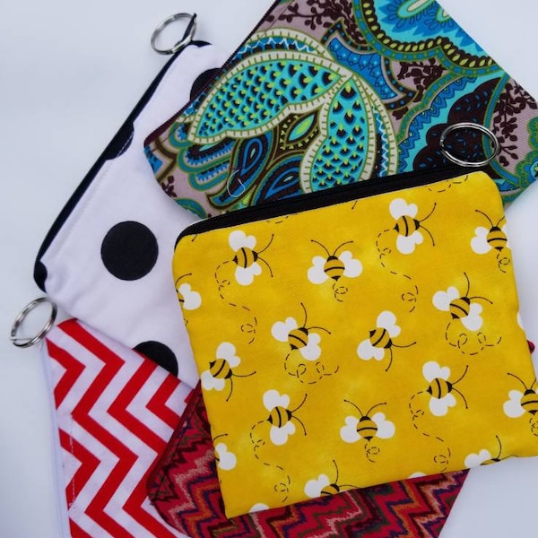 Wet Dry Pouch Reusable Pads zippered Pouch / Cosmetic Bag  /  Nursing Pad Pouch / Reusable Wipe Pouch / Privacy Pouch