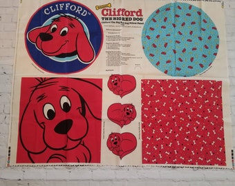 Clifford the Big Red Dog Pillow Panels / 2002 Scholastic Entertainment / 35 by 44 inch Panel