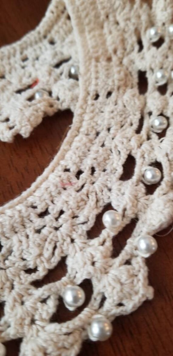 Vintage Crochet Pearl Collar  / Lace Necklace / C… - image 5