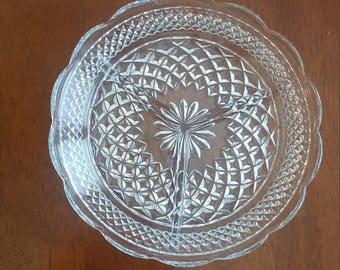 Vintage Diamond Point Scalloped Edge Relish Tray / HOLIDAY Serving Dish / Trinket Tray / Glass Divided Tray