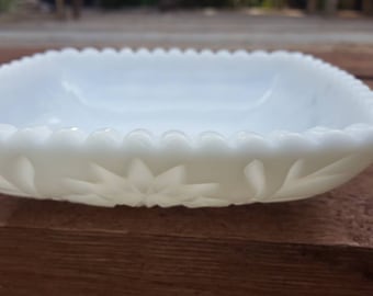 Vintage Milk Glass Tray / Candy Dish / Shabby Chic Decor / Holiday Dish / Soap Dish