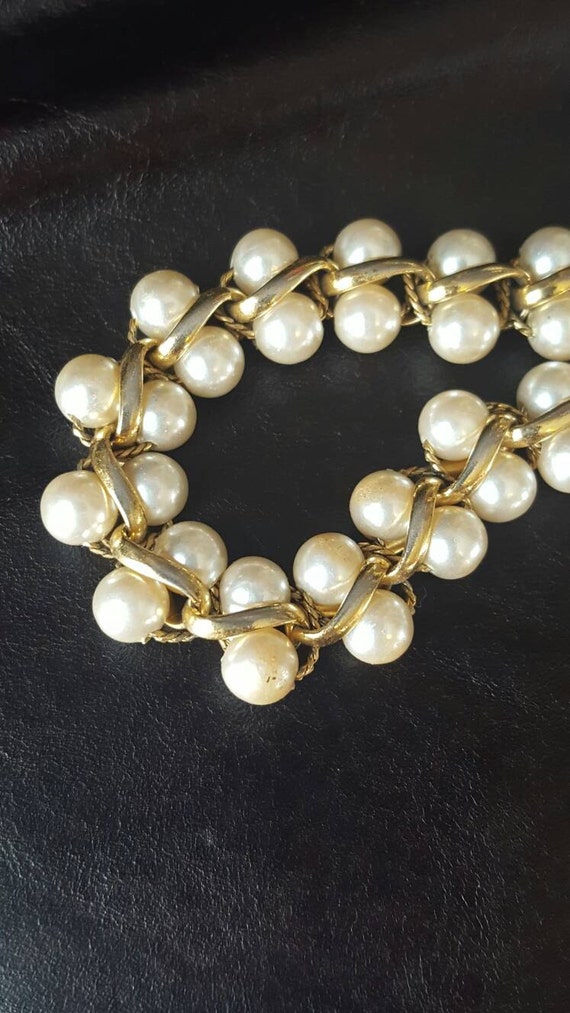 Vintage Napier Pearl with Gold Tone Chain Bracelet - image 2