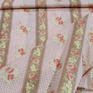 Vintage Floral Fabric / Semi Sheer Vintage Fabric By the yard