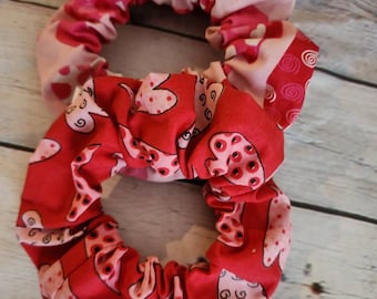 Scrunchies & Hair Ties