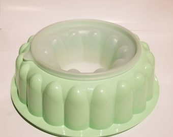 Vintage Jello Mold / Vintage Tupperware / Replacements / Tupperware Replacement