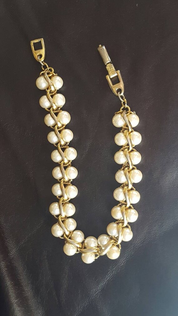 Vintage Napier Pearl with Gold Tone Chain Bracelet - image 1