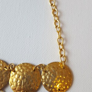 VINTAGE Gold Tone Bib Necklace / Gypsy Jewelry / Chandelier Necklace image 3