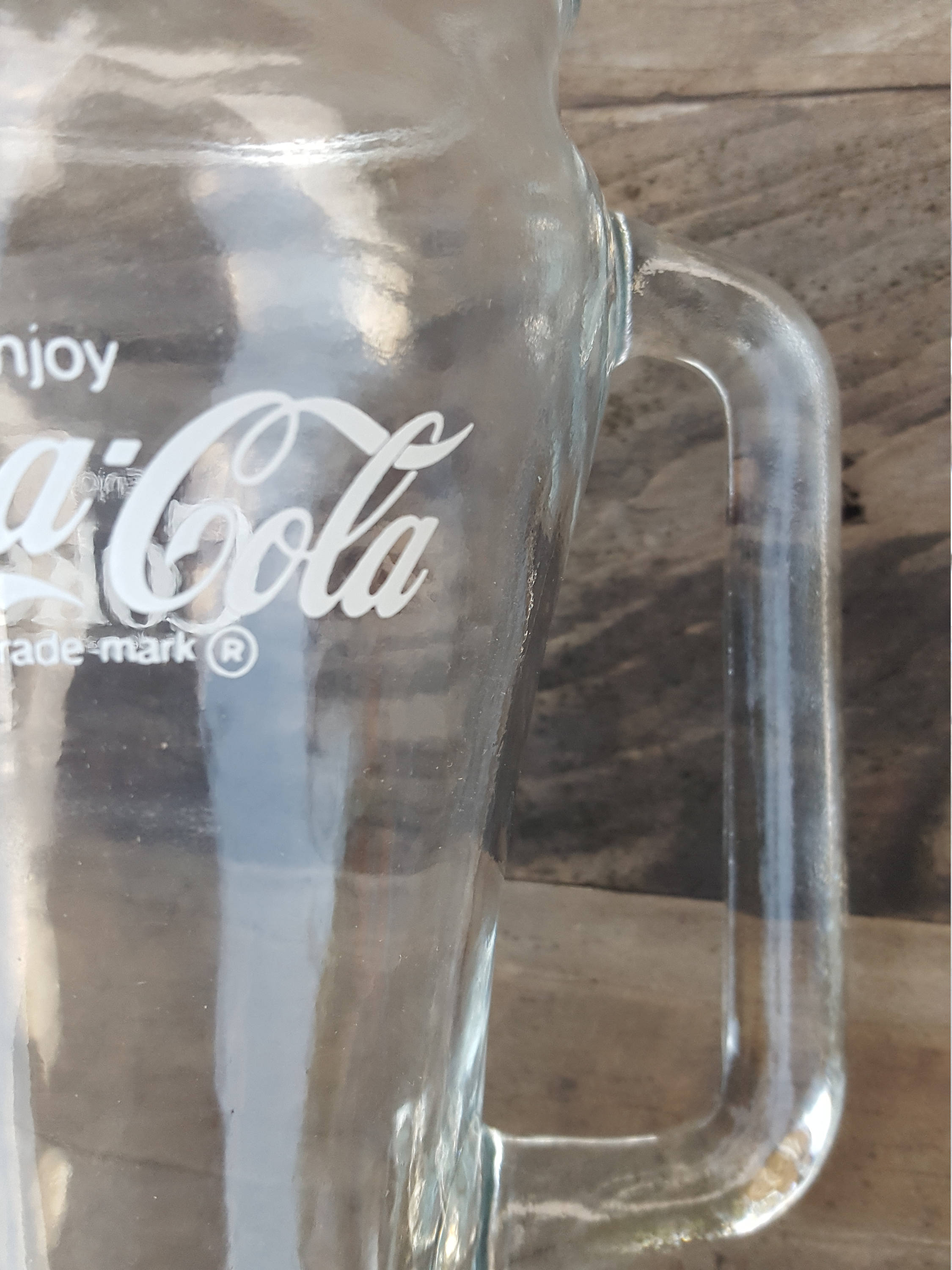 Vintage Coca Cola Glasses Drinking Mugs Coca Cola Advertisement vintage-coca-cola-glasses-drinking-mugs-coca-cola-advertisement