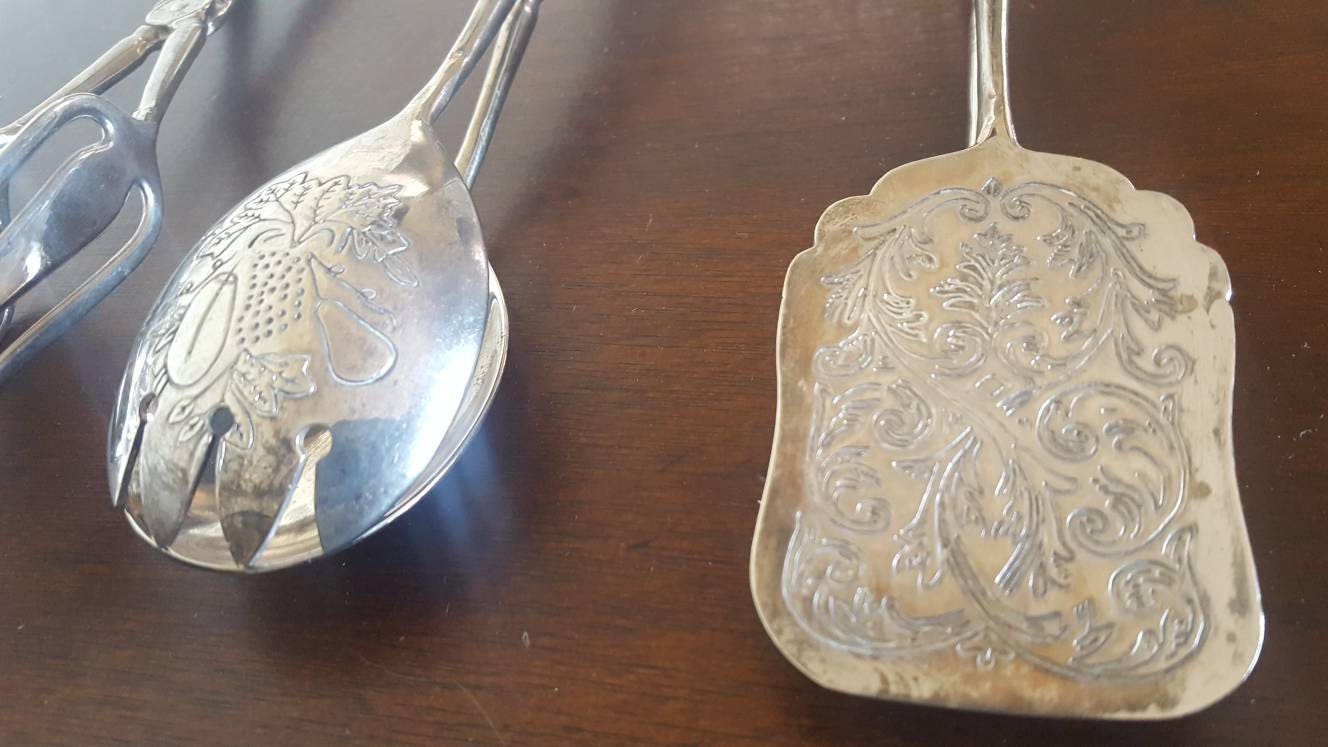 Set of 3 Silver Plate Serving Tongs / Decorative Fine Dining Pastry