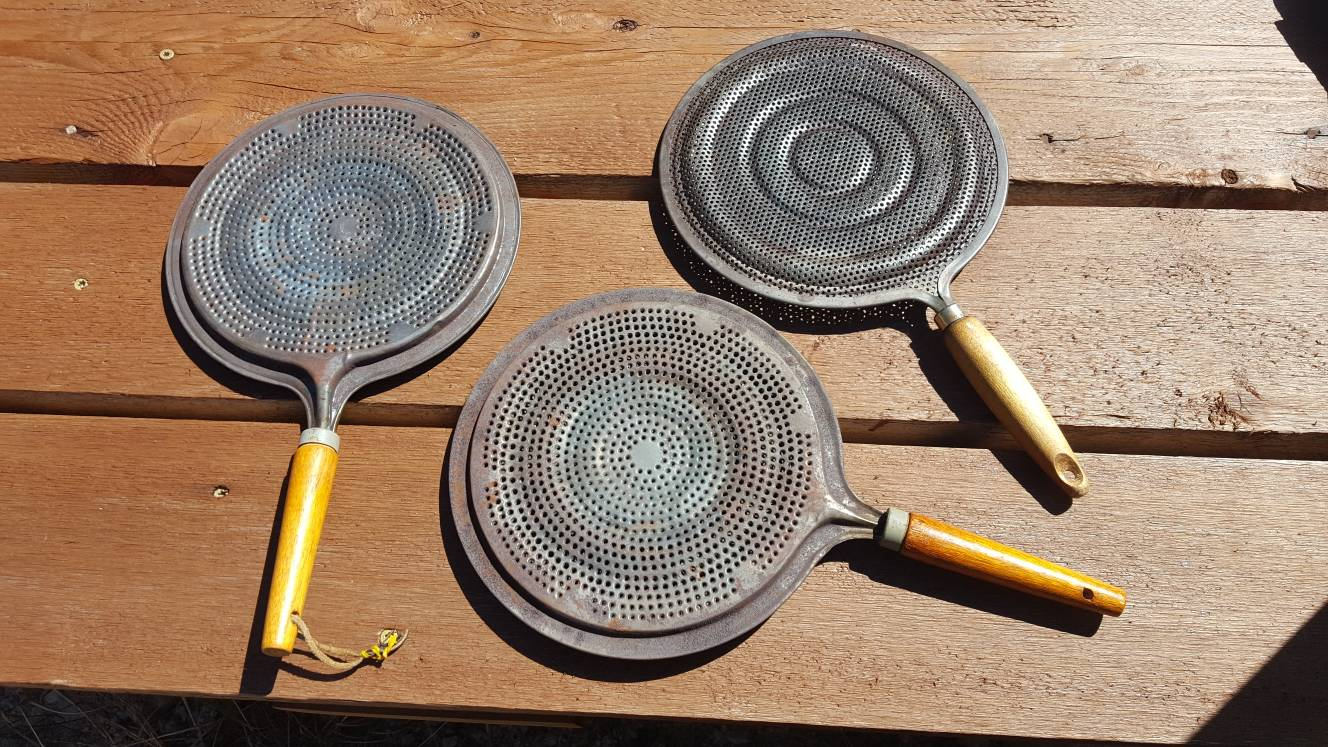 Reserved Vintage Metal Strainer With Wood Handle Pan Cover Grease Splatter Protector Rustic Farmhouse Decor Set Of 3 Reserved Vintage Metal Strainer With Wood Handle Pan Cover Grease Splatter Protector Rustic Farmhouse Decor Set Of 3