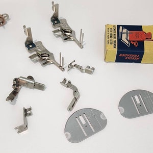 Singer Sewing Machine Feet / Singer Needle Plate 3456 / Sewing Machine Attachments