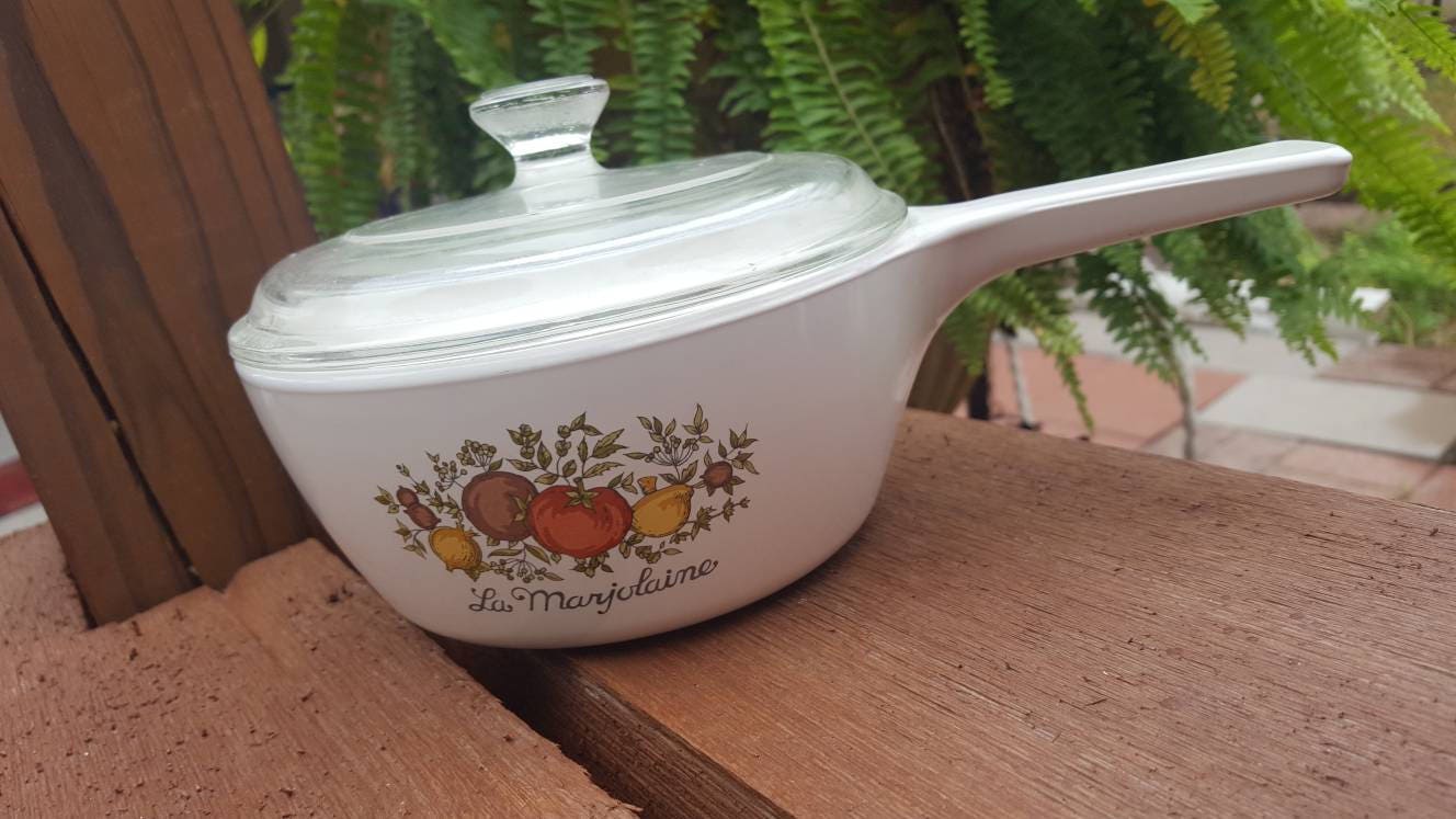 CORNING WARE / Stove / Microwave / Oven / Casserole Dish / Soup Bowl / Spice Of Life / 11/2