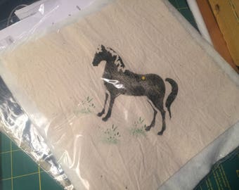 Complete Scented Warm Wool Fleece ready to assemble Christmas Gift HORSE DIY Quilted Pot Holder Kit 7.5 inch Hand Stenciled