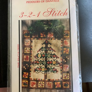 The JINGLE TREE Small Quilt Pattern.  3-2-1 Stitch Peddlers of Danville.